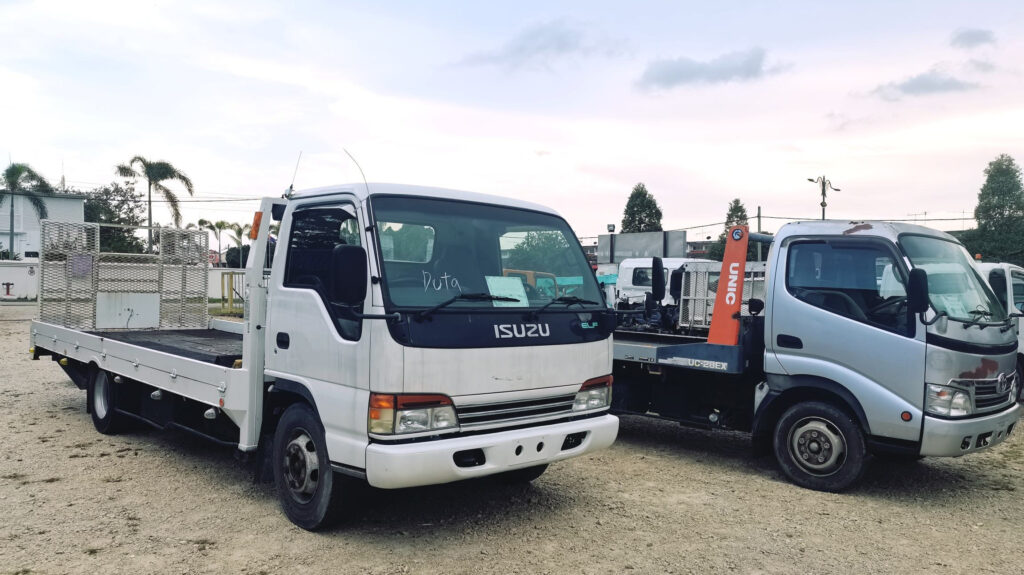 Lorry Review [4K Video]: 3 Units Of Rebuild Lorry Car Carrier For Sale ...